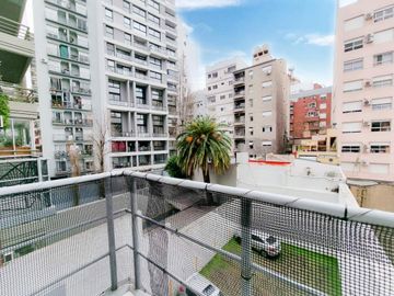 ALQUILER – DEPARTAMENTO DE 2 AMBIENTES EN DUPLEX CON BALCÓN – VILLA URQUIZA