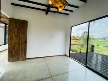 Finca en venta El carmen de viboral Sector Quirama SE ENTREGA RENTANDO