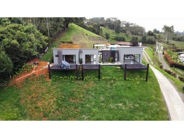 Finca en venta El carmen de viboral Sector Quirama SE ENTREGA RENTANDO