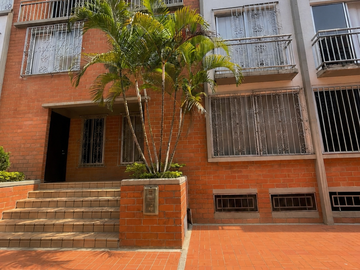 casa en venta en valle del lili. Cod V18159