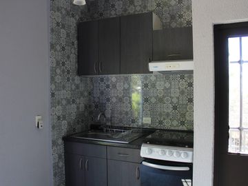Quinta amueblada en venta, ideal para negocio