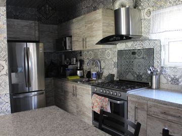 Quinta amueblada en venta, ideal para negocio