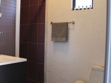 Quinta amueblada en venta, ideal para negocio