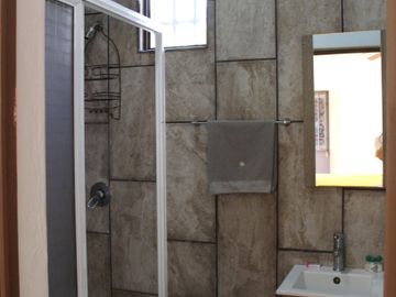 Quinta amueblada en venta, ideal para negocio