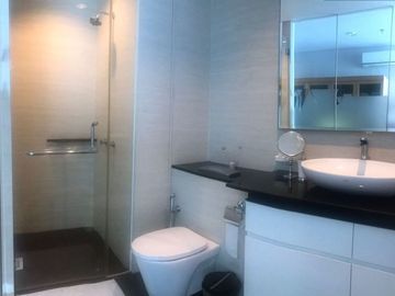 APARTEMEN THE WINDSOR TOWER LUXURY JAKARTA BARAT SEMI FURNISHED