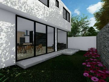 Casa en La Condesa Juriquilla, 3 Niveles, 4.5 Baños, de LUJO !!