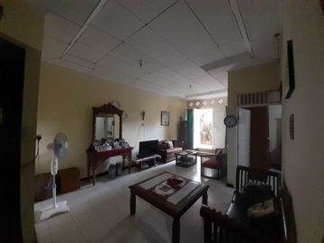 Rumah Cantik 2 Lantai Di Larangan - 4388