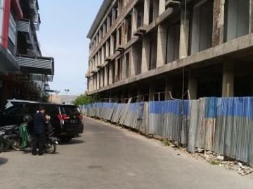 Ciamik Mewah, Rungkut Makmur Suqare, 4 Lantai, Surabaya | Br146 G