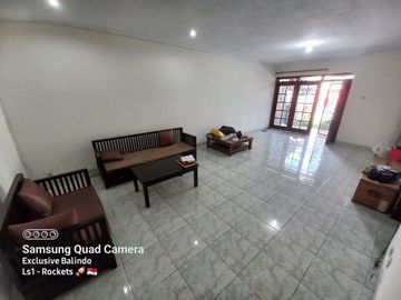 MAINROAD Rumah Antapani Di Jalan Purwakarta DKT Griya Arcamanik Bandung
