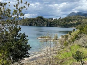 Parcelas con vista y acceso al Lago Ranco