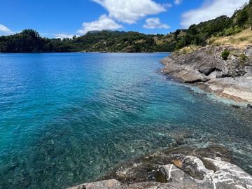 Parcelas con vista y acceso al Lago Ranco