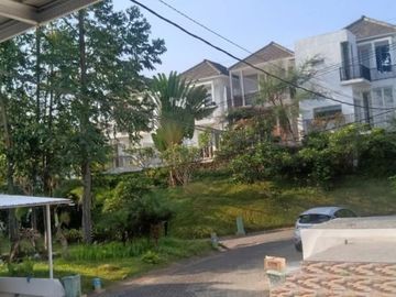 RUMAH SECOND SIAP HUNI AREA TIDAR MALANG