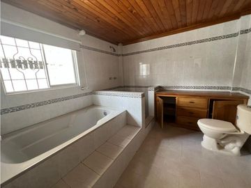 ARRIENDO CASA EN LOS ROSALES, MANIZALES | ARRIENDOS MANIZALES
