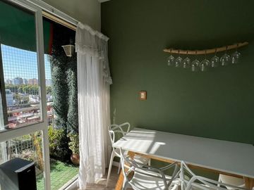 Venta depto 2 amb en Torre Salcedo. Excelente estado