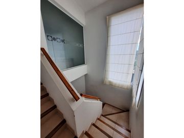 VENTA-CASA 2 DORMITORIOS-VILLA CARLOS PAZ-VISTA ÚNICA.