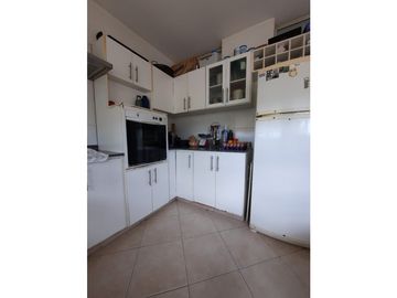 VENTA-CASA 2 DORMITORIOS-VILLA CARLOS PAZ-VISTA ÚNICA.
