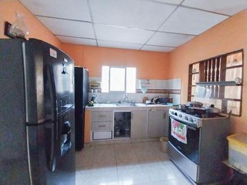 casa en venta en la arboraya. Cod V89039