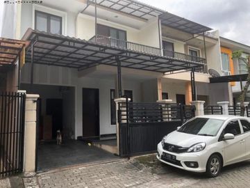 Rumah Alam Hijau Citraland MINIMALIS SIAP HUNI row 2.5 mobil