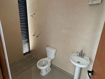 CASA EN VENTA EN PRIVADA PRADERAS DEL MAYAB