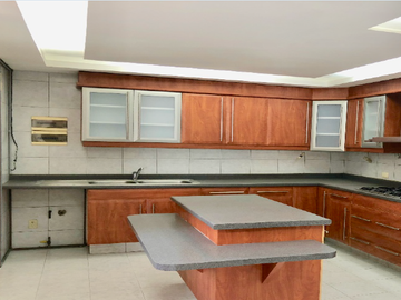 DEPARTAMENTO EN VENTA  EN INTERLOMAS
