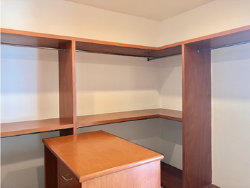 DEPARTAMENTO EN VENTA  EN INTERLOMAS