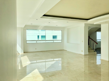DEPARTAMENTO EN VENTA  EN INTERLOMAS