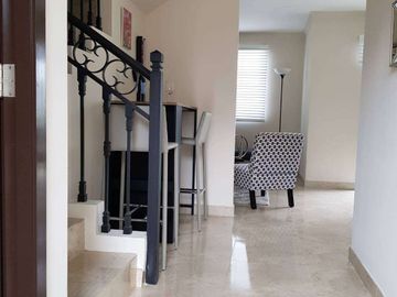 Venta de elegante Casa modelo Marina a estrenar en Urb. Casalaguna/ a 5 min. de Riocentro Dorado.