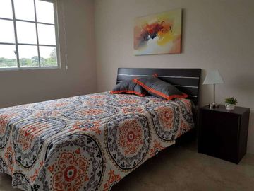 Venta de elegante Casa modelo Marina a estrenar en Urb. Casalaguna/ a 5 min. de Riocentro Dorado.