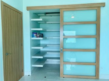 Venta: Condo 5 recámaras en Balboa V, Bijao Beach