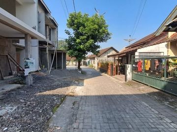 RUMAH 2 LANTAI MEWAH HARGA MURAH DI MLATI SLEMAN