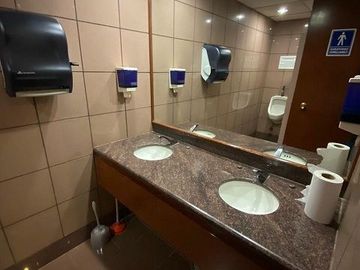 OFICINA EN VENTA JARDINES DEL PEDREGAL
