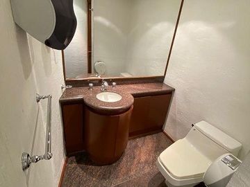 OFICINA EN VENTA JARDINES DEL PEDREGAL