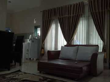 Rumah luas dekat Sleman city hall utara jombor