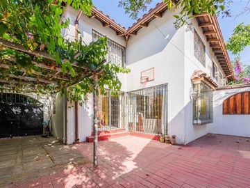 Casa en Venta en Gerónimo Alderete / Pdte. Kennedy - Acogedora Casa Familiar