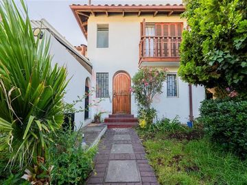 Casa en Venta en Gerónimo Alderete / Pdte. Kennedy - Acogedora Casa Familiar