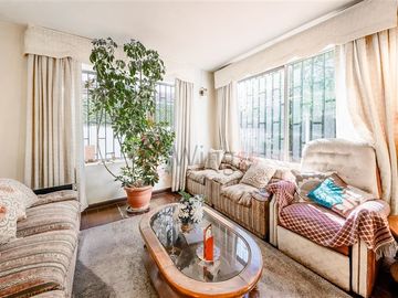 Casa en Venta en Gerónimo Alderete / Pdte. Kennedy - Acogedora Casa Familiar