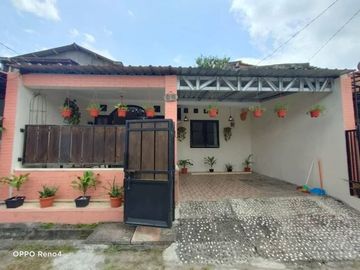 Rumah minimalis Full furnished dalam perumahan Potorono
