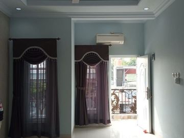 Rumah 2 lantai non komplek di depok 2
