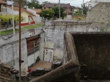 Excelente propiedad en esquina ideal varios destinos