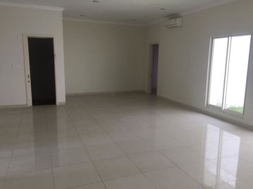Cluster Pelican Rumah Elegan dan Mewah di Summarecon Serpong
