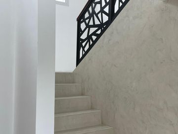 Casa en Venta. 4 ambientes, suite. Piscina, parrilla. Barrio El Canton Islas.