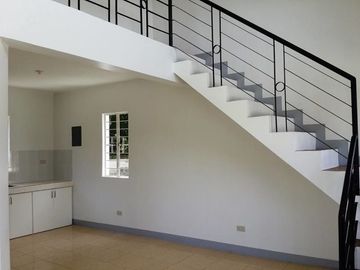 Subic Zambales Susana Executive Village House For Sale