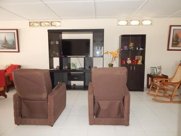 casa en venta en pradomar. Cod V89348