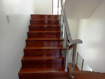 Three Storey with Five Bedrooms House and Lot for Sale in H