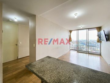Este departamento en venta en el proyecto Festiva ofrece una distribución cómoda, 👀 vista externa hacia la calle y está rodeado de 🌳 áreas verdes. Se