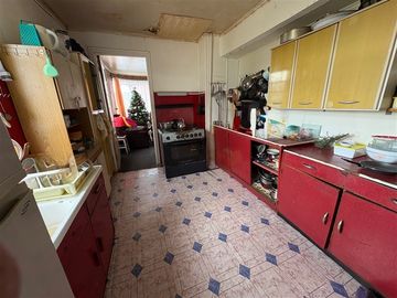 Terreno en venta con 2 casas en Punta Arenas
