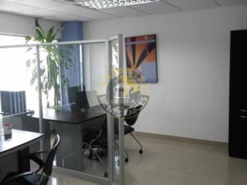 Local de venta en Ciudad Colón – código:11842