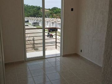 CASAS EN VENTA EN IXTAPA CERCA DEL CUC