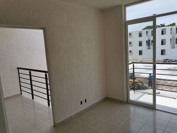 CASAS EN VENTA EN IXTAPA CERCA DEL CUC
