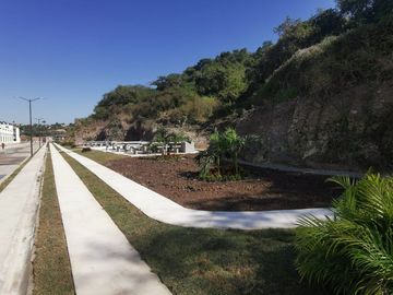 CASAS EN VENTA EN IXTAPA CERCA DEL CUC